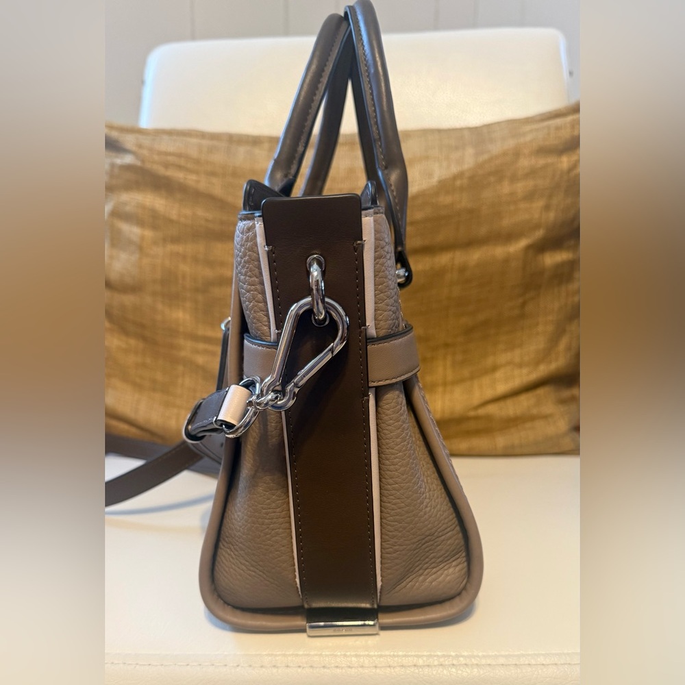 Coach Swagger 27 Satchel / Crossbody - Picture 4 of 13